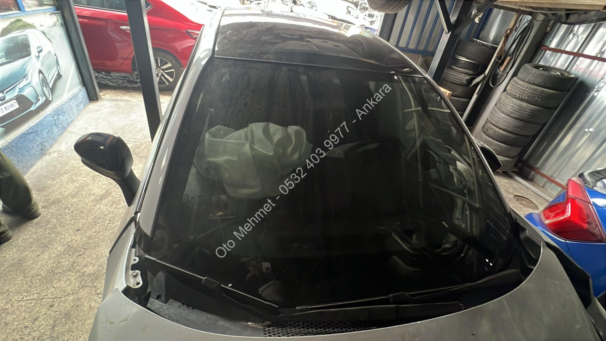 Toyota CHR Çıkma 2022-2025 Ön Cam-01